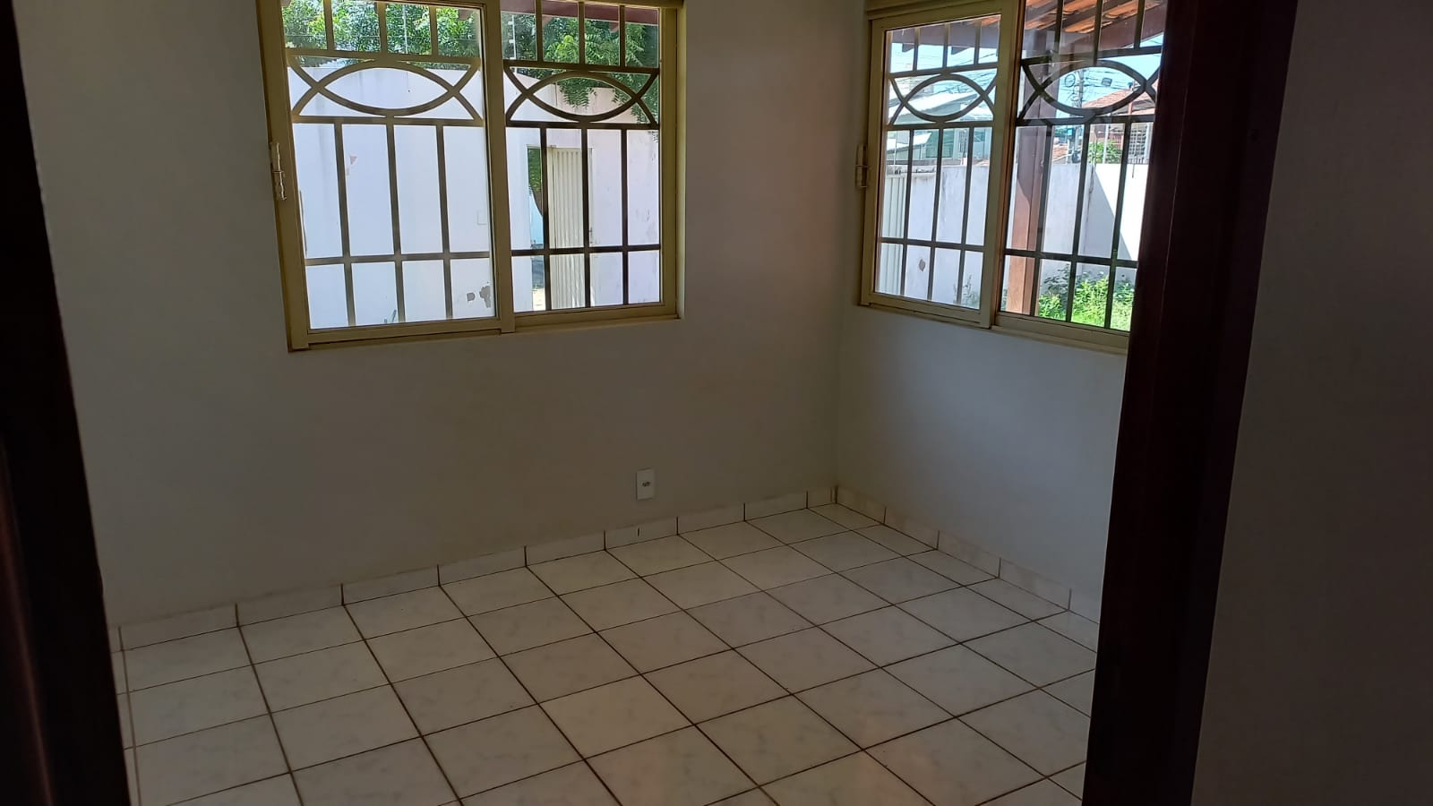 Casa à venda com 3 quartos, 200m² - Foto 6