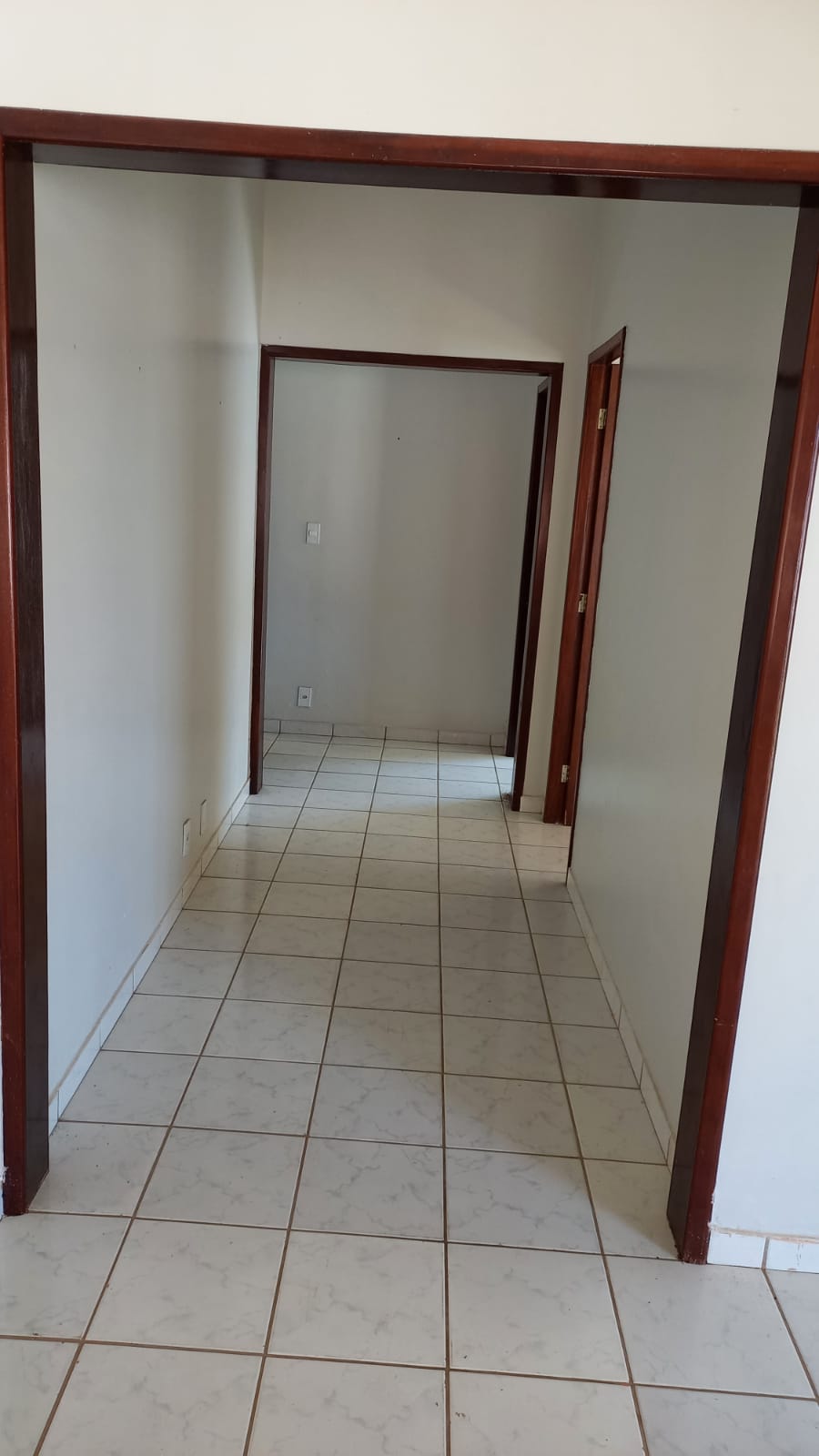 Casa à venda com 3 quartos, 200m² - Foto 4