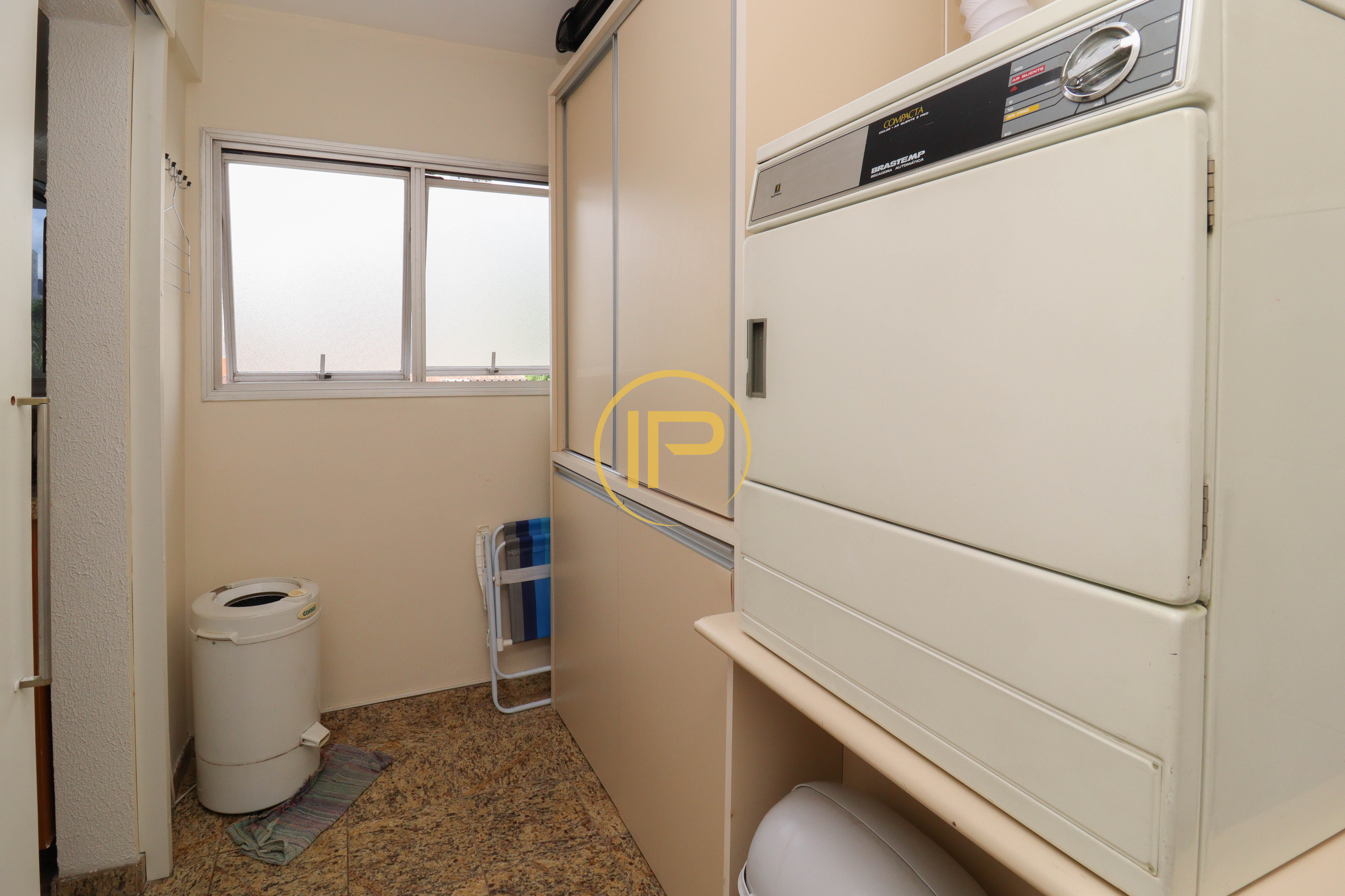 Apartamento à venda com 3 quartos, 125m² - Foto 14