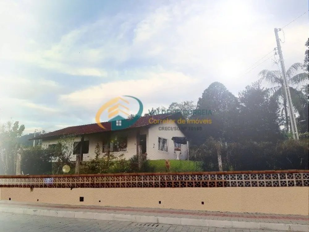 Casa, 3 quartos, 244 m² - Foto 2