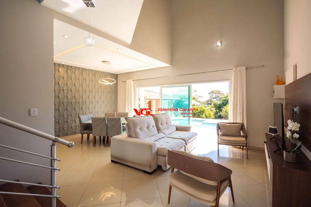 Chácara, 4 quartos, 1000 m² - Foto 1