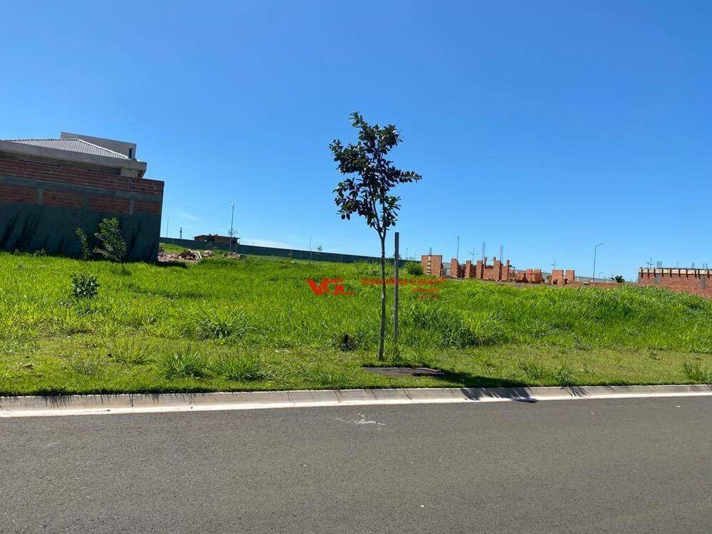 Loteamento e Condomínio, 360 m² - Foto 1