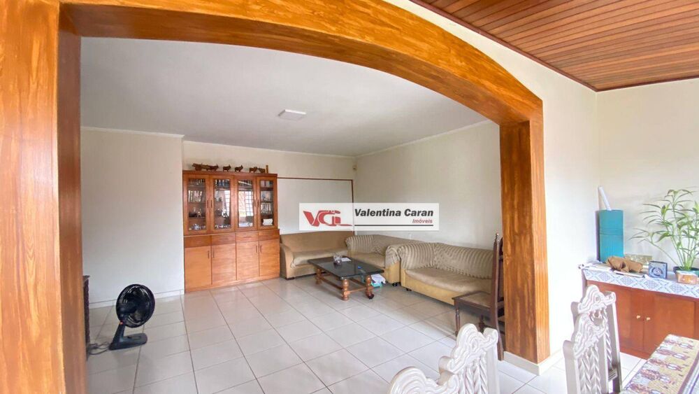 Chácara, 6 quartos, 5918 m² - Foto 1