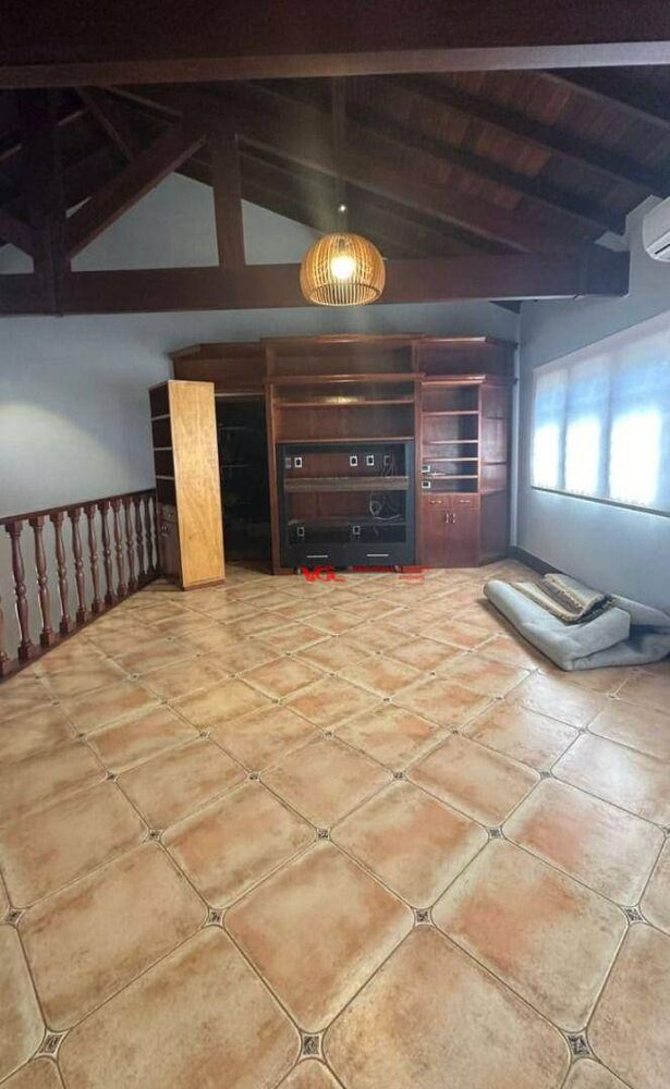 Sobrado à venda e aluguel com 5 quartos, 368m² - Foto 4