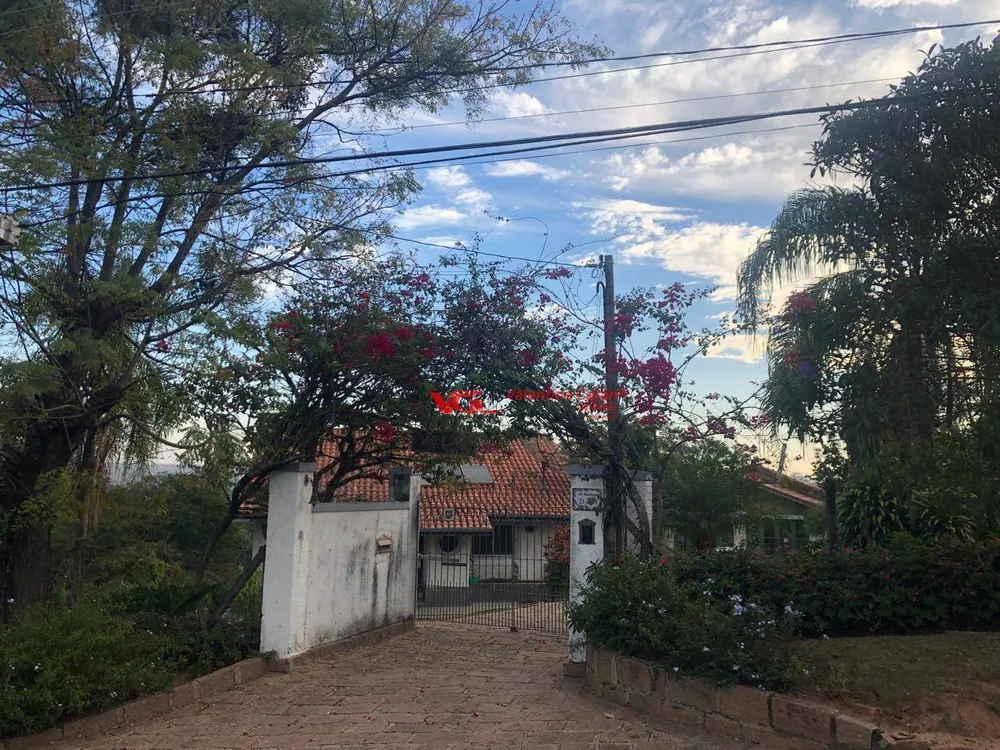 Chácara, 3 quartos, 2760 m² - Foto 2