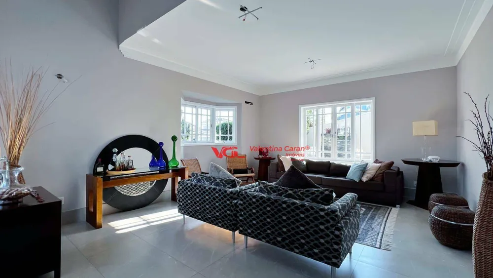 Sobrado, 5 quartos, 450 m² - Foto 1