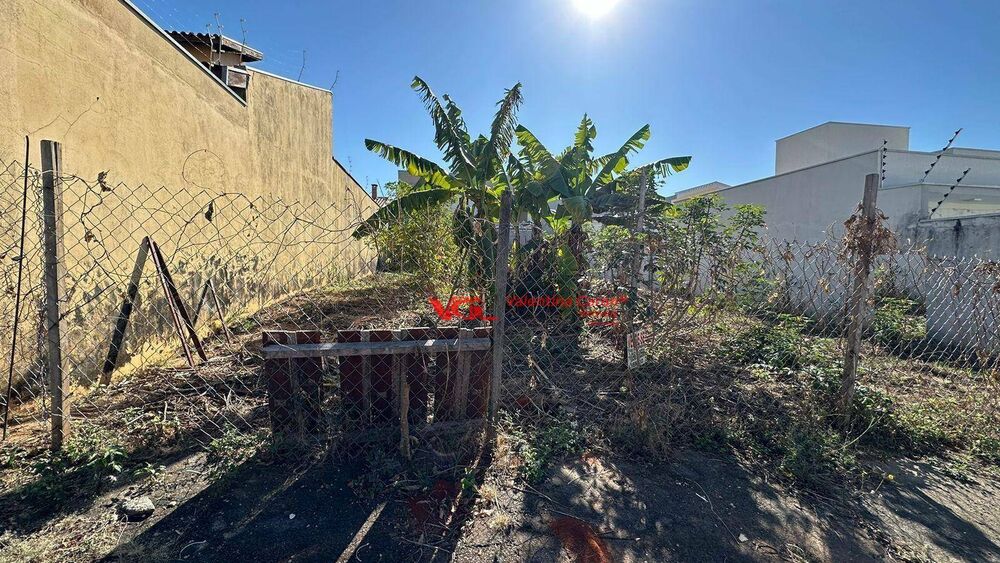 Terreno, 300 m² - Foto 1