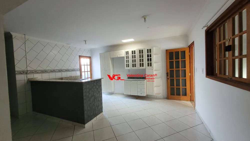 Casa, 3 quartos, 164 m² - Foto 2