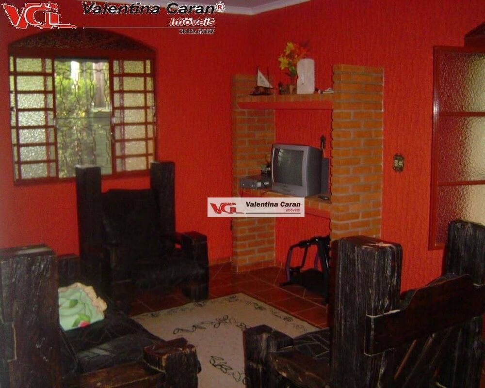 Chácara, 3 quartos, 1000 m² - Foto 1