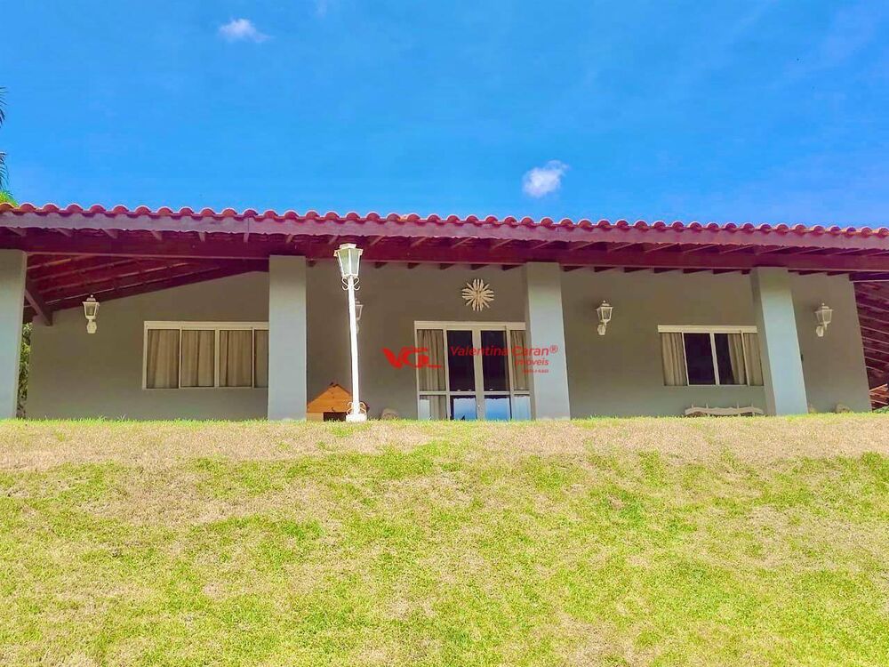 Chácara, 5 quartos, 2500 m² - Foto 1