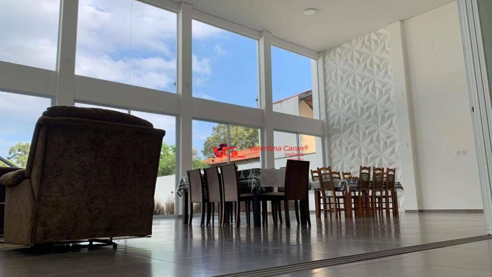 Chácara, 4 quartos, 1000 m² - Foto 1