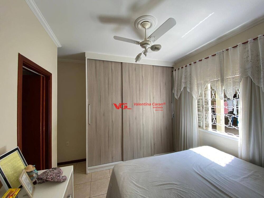Casa, 3 quartos, 213 m² - Foto 5