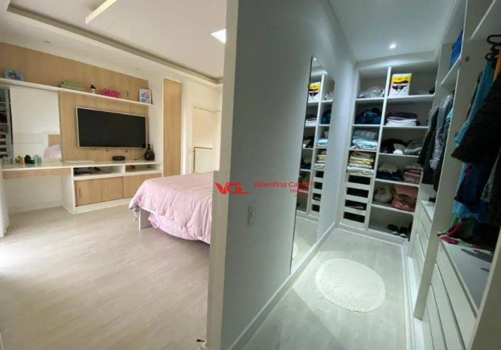 Sobrado, 3 quartos, 268 m² - Foto 13