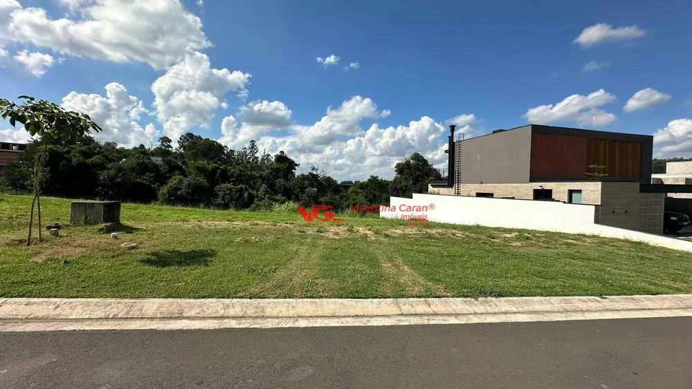 Loteamento e Condomínio, 555 m² - Foto 1