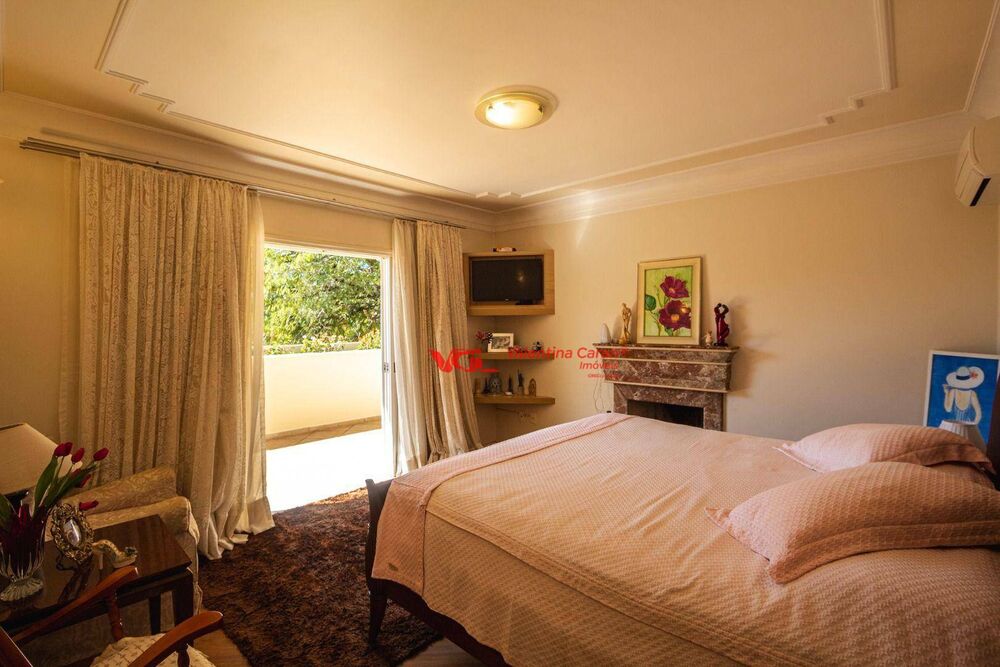 Chácara, 4 quartos, 3000 m² - Foto 1