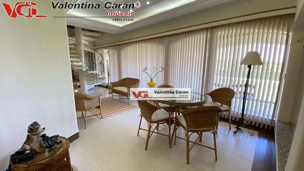 Chácara, 8 quartos, 7800 m² - Foto 1