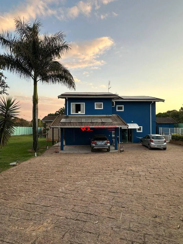 Chácara, 3 quartos, 3000 m² - Foto 1