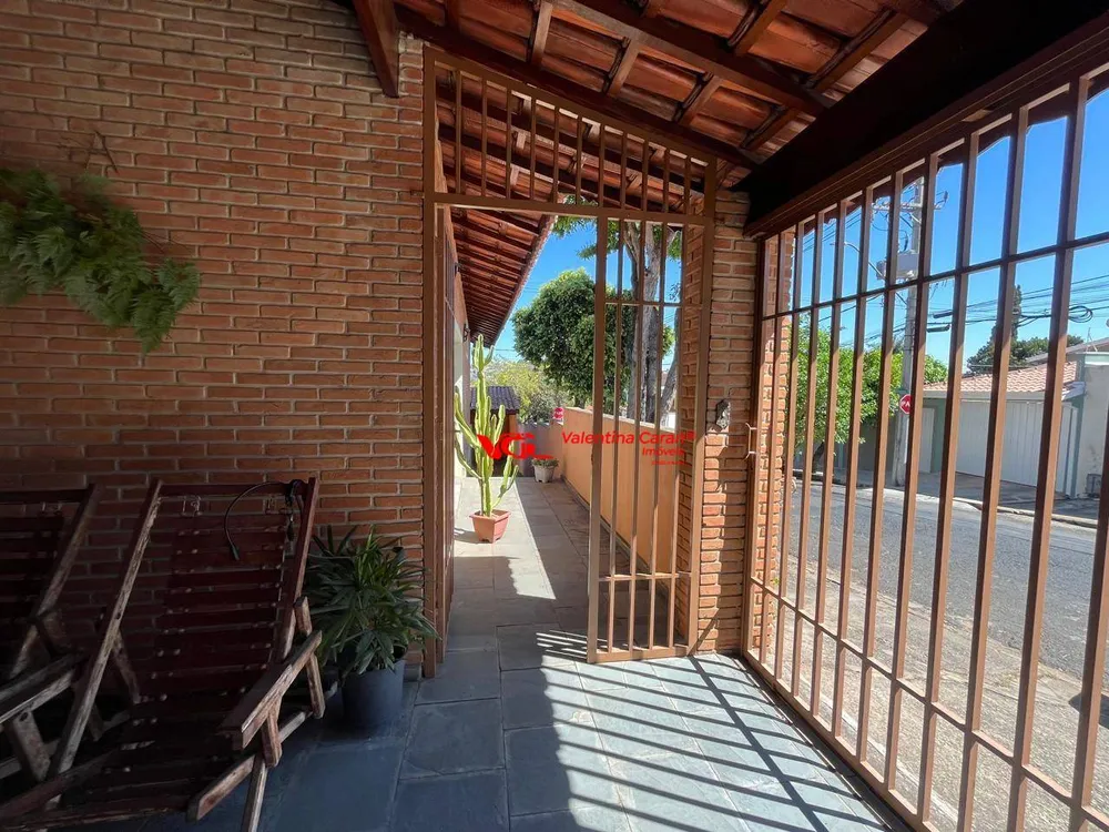 Casa, 2 quartos, 173 m² - Foto 1