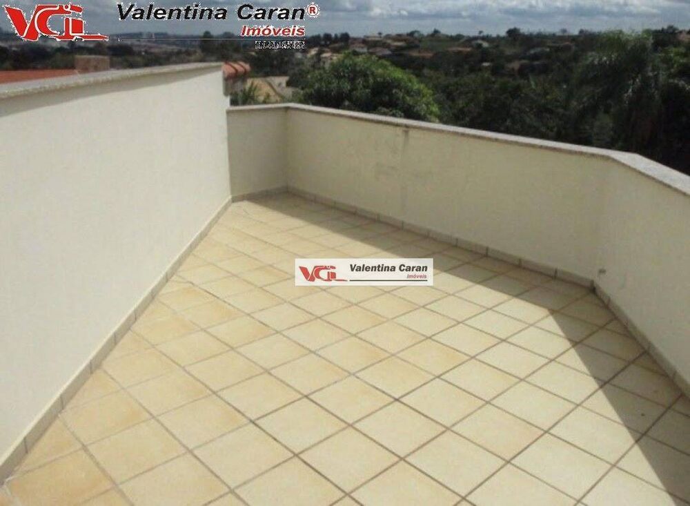 Chácara à venda com 4 quartos, 405m² - Foto 1