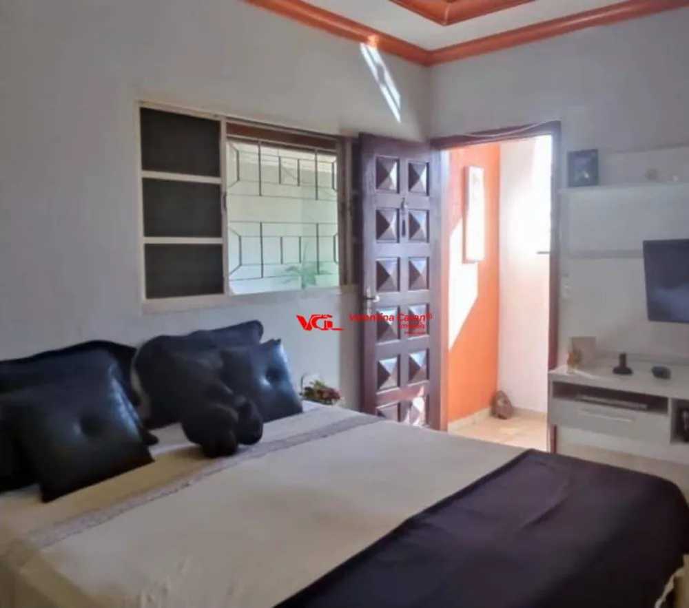 Casa, 3 quartos, 300 m² - Foto 2