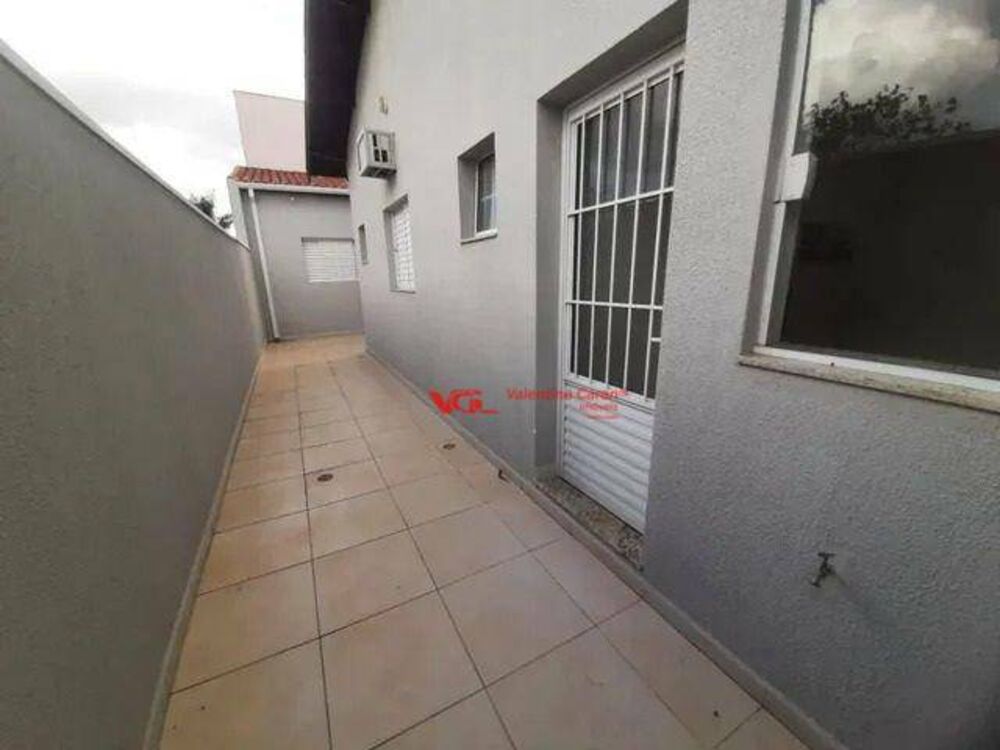 Casa à venda com 3 quartos, 149m² - Foto 9