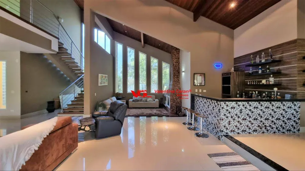 Chácara, 5 quartos, 5000 m² - Foto 2