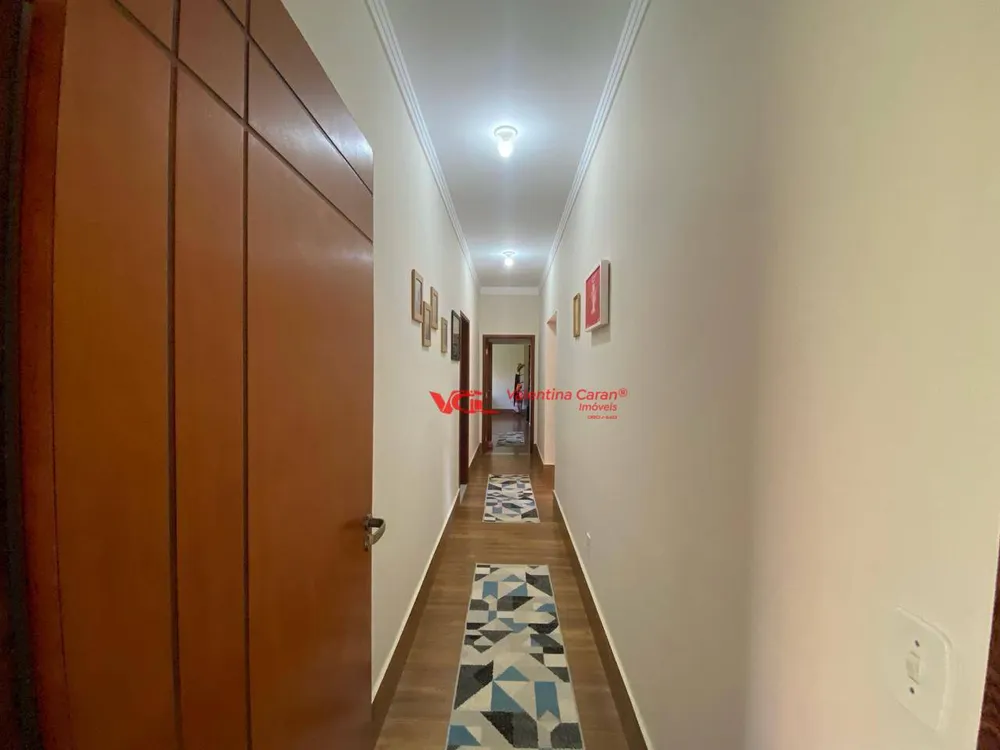 Chácara, 4 quartos, 2642 m² - Foto 1