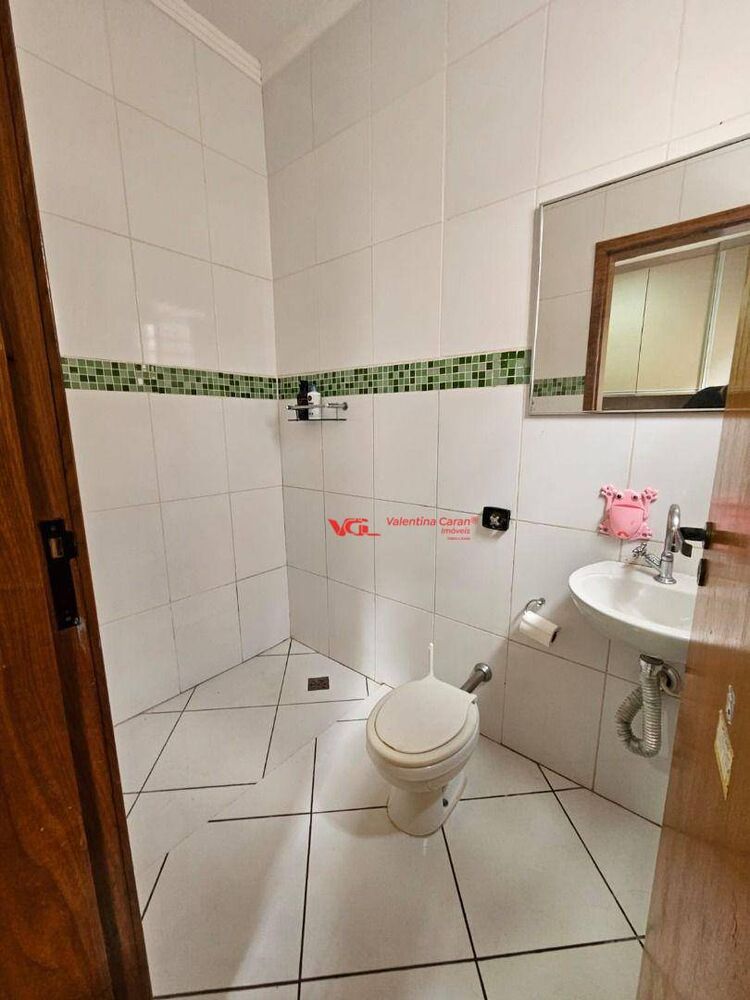Casa, 4 quartos, 170 m² - Foto 1