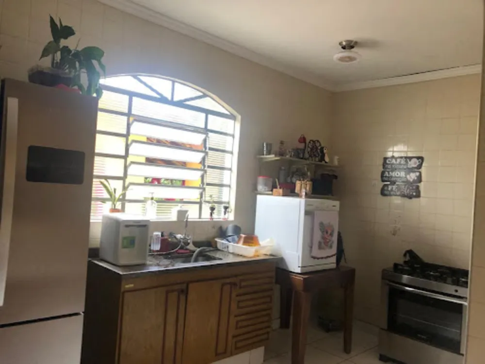 Chácara, 3 quartos, 2442 m² - Foto 3