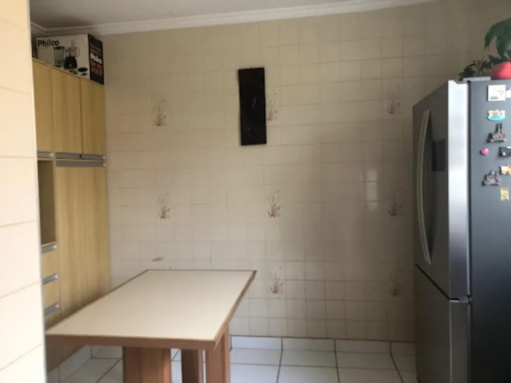 Chácara, 3 quartos, 2442 m² - Foto 4