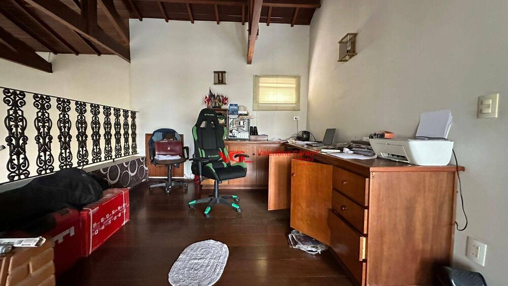 Casa à venda com 3 quartos, 256m² - Foto 6