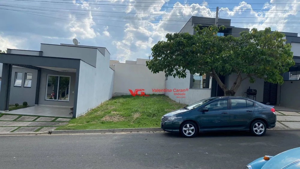 Loteamento e Condomínio, 150 m² - Foto 1