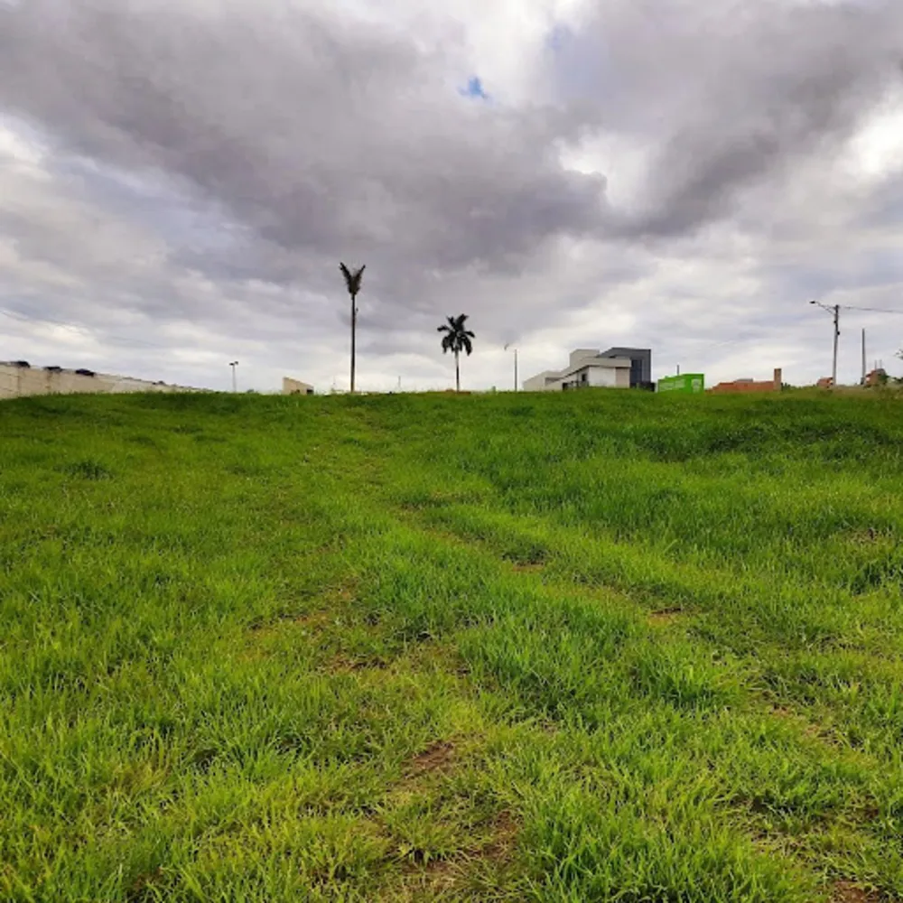 Loteamento e Condomínio, 689 m² - Foto 1