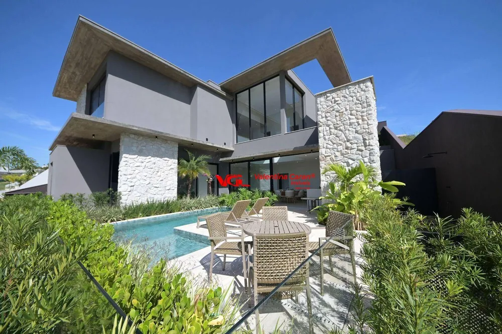 Sobrado, 4 quartos, 456 m² - Foto 1