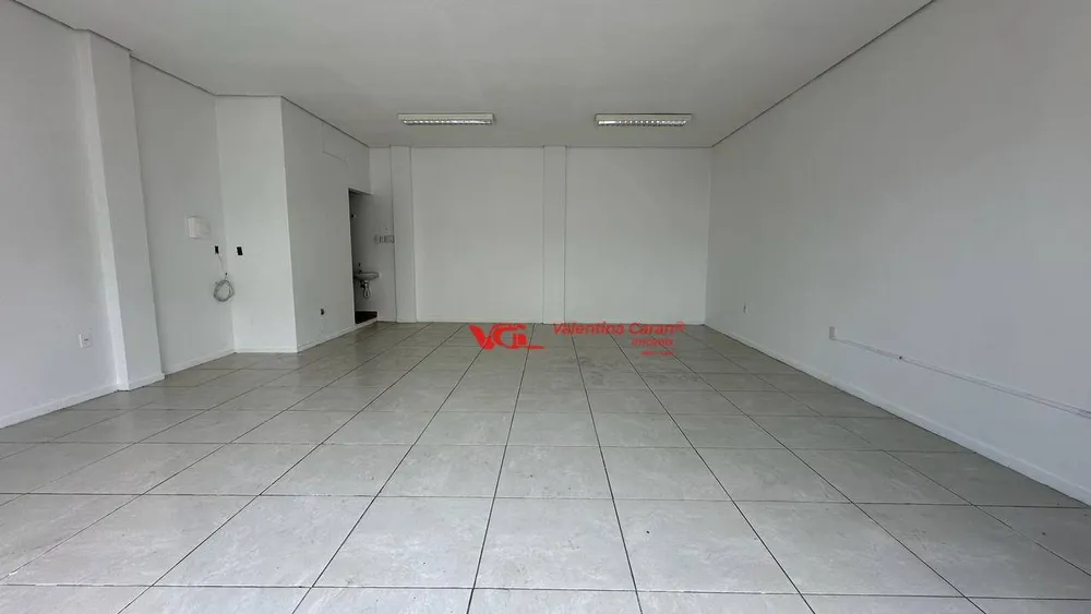 Casa, 4 quartos, 220 m² - Foto 3