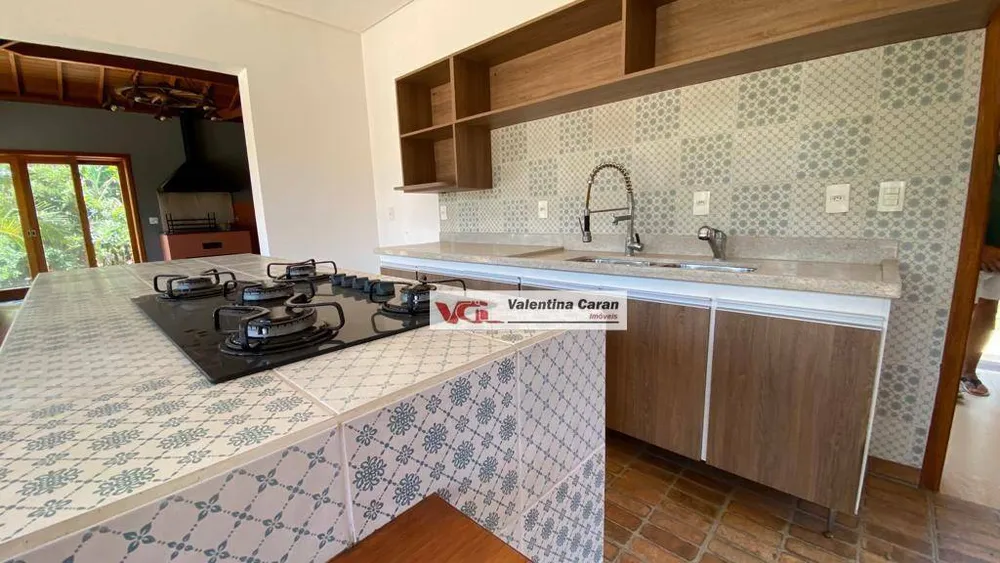 Chácara, 4 quartos, 1000 m² - Foto 4