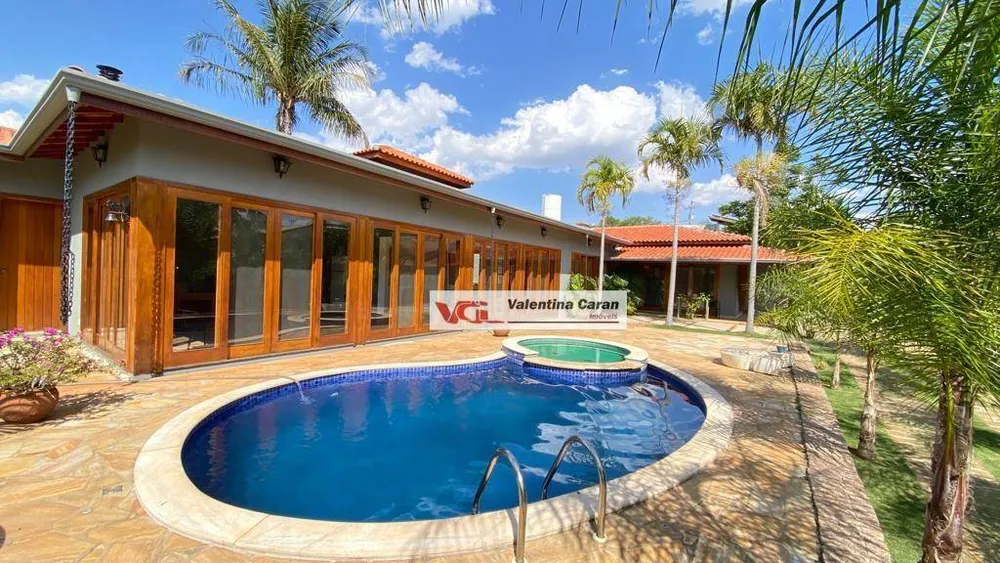 Chácara, 4 quartos, 1000 m² - Foto 1