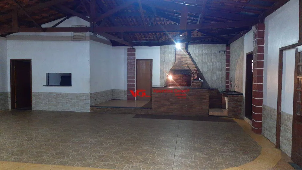 Chácara, 4 quartos, 1000 m² - Foto 11