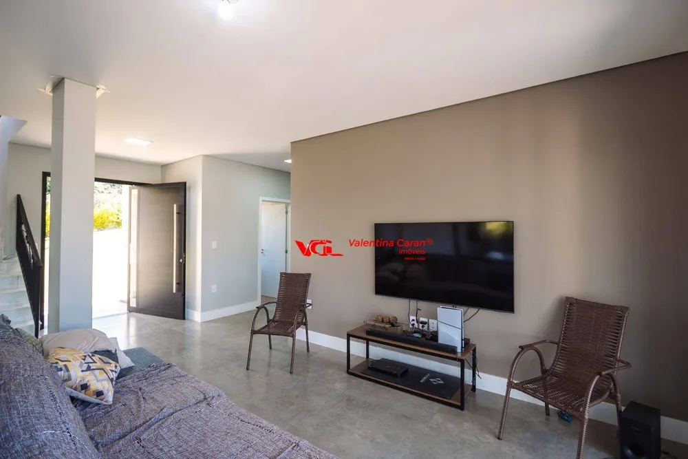 Chácara, 4 quartos, 2520 m² - Foto 4