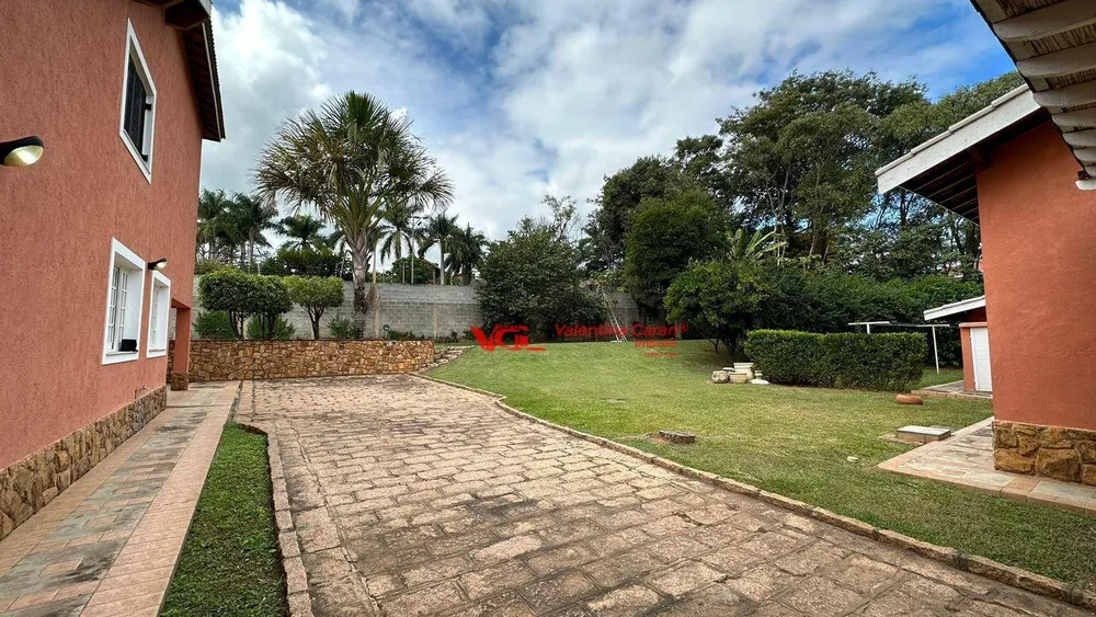 Chácara, 4 quartos, 5000 m² - Foto 1