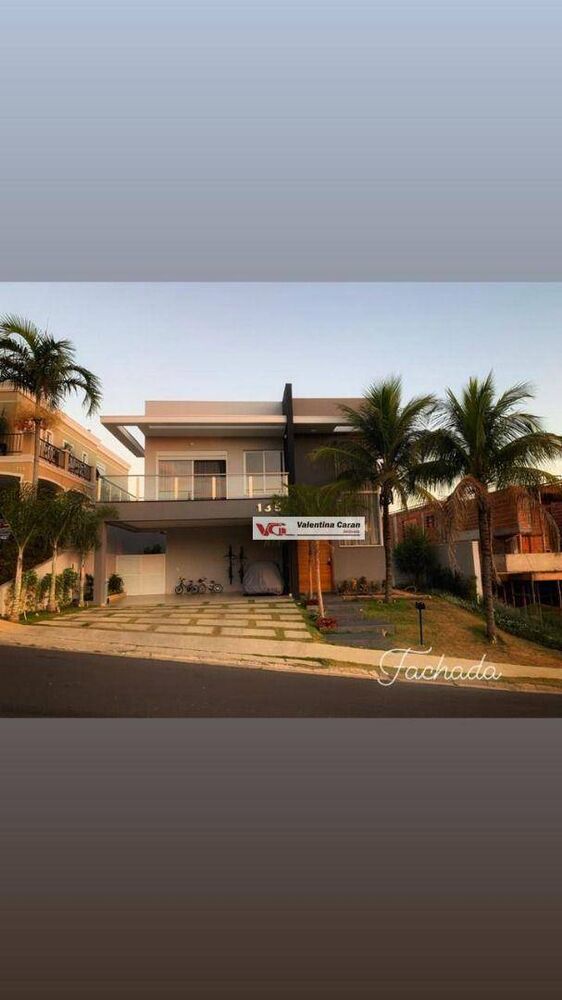 Casa de Condomínio à venda com 3 quartos, 378m² - Foto 1