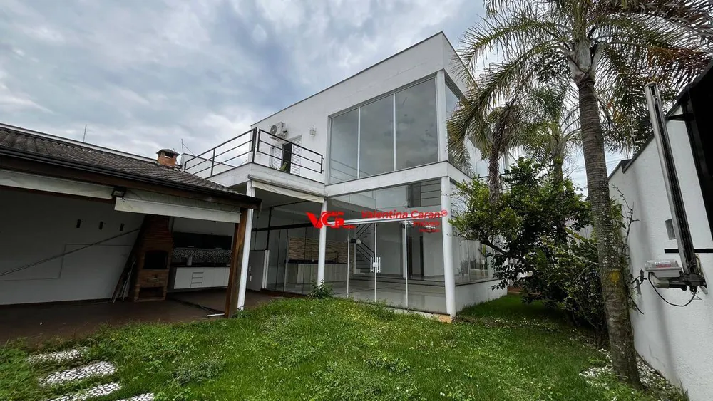 Sobrado, 4 quartos, 190 m² - Foto 1