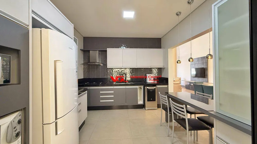 Sobrado, 3 quartos, 357 m² - Foto 3
