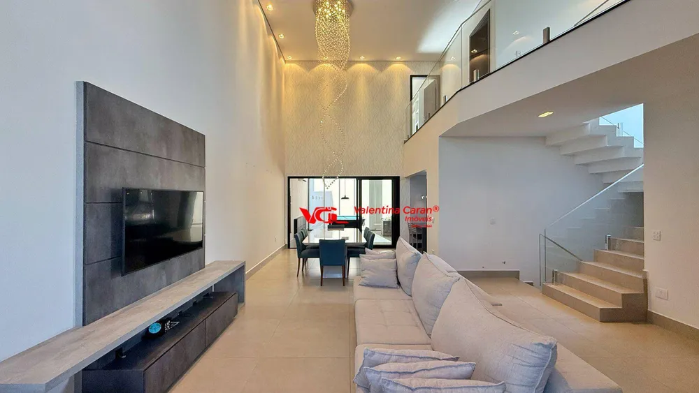 Sobrado, 3 quartos, 357 m² - Foto 2