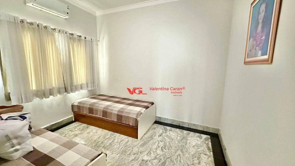 Chácara, 8 quartos, 5000 m² - Foto 1