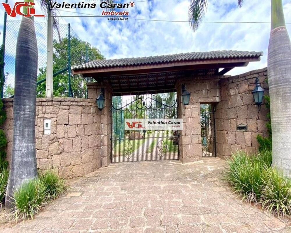 Chácara, 4 quartos, 4400 m² - Foto 1