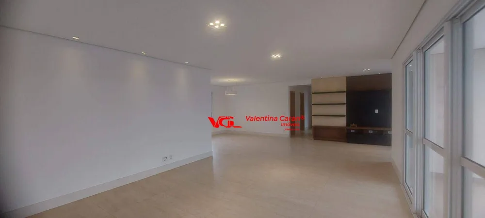 Apartamento, 3 quartos, 184 m² - Foto 1