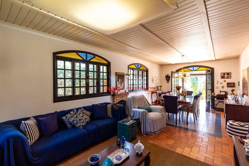 Chácara, 3 quartos, 1120 m² - Foto 1