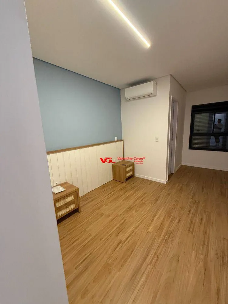 Apartamento, 3 quartos, 155 m² - Foto 1