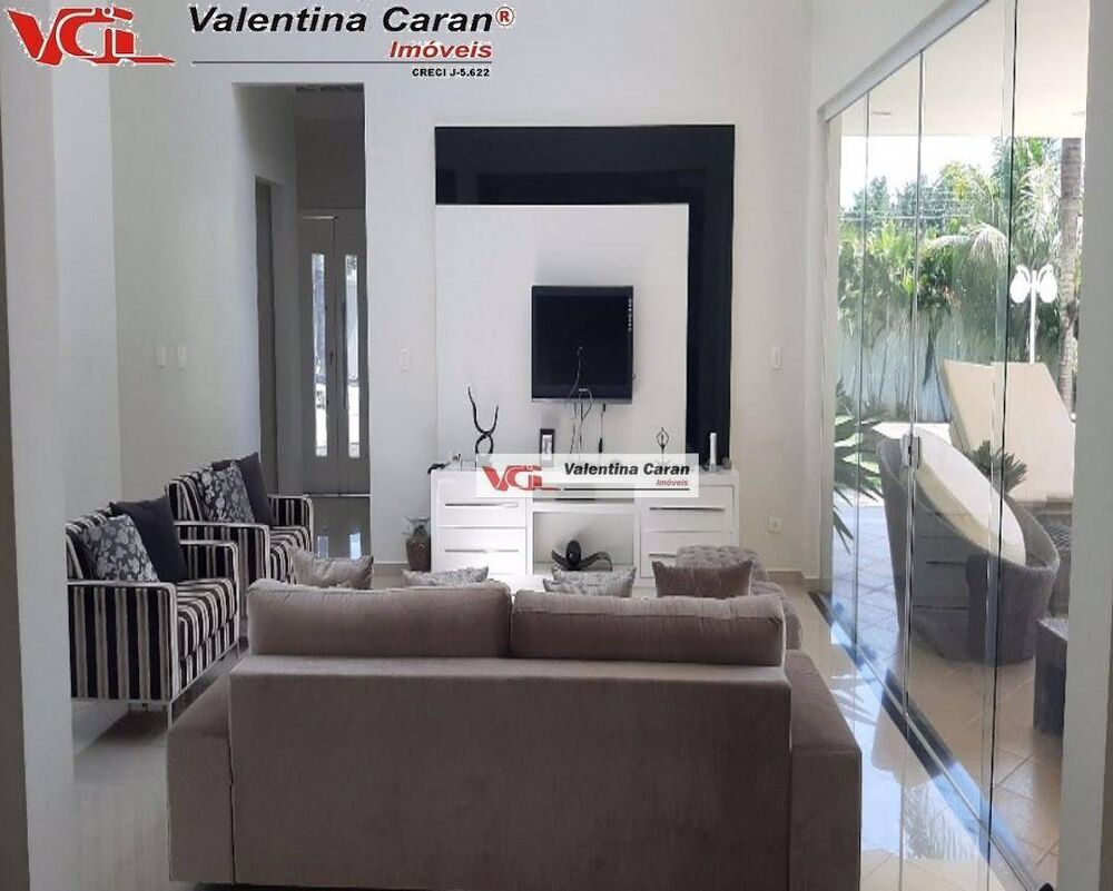 Chácara, 6 quartos, 3000 m² - Foto 1